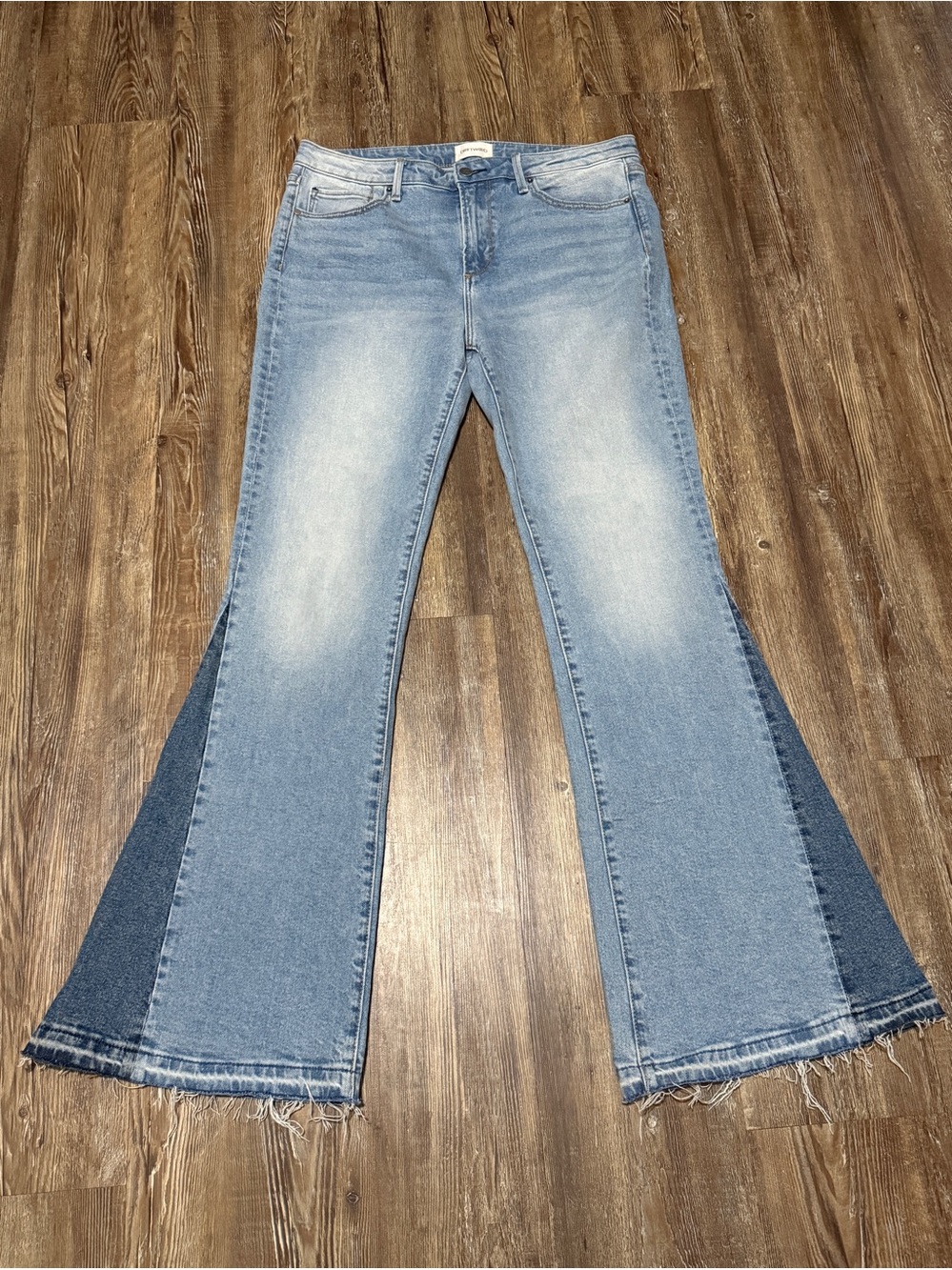 Driftwood Farrah Tonal Flare Fit Jeans Women's 30 High Rise Frayed Hem Denim